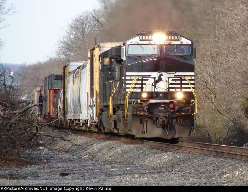 NS 4400